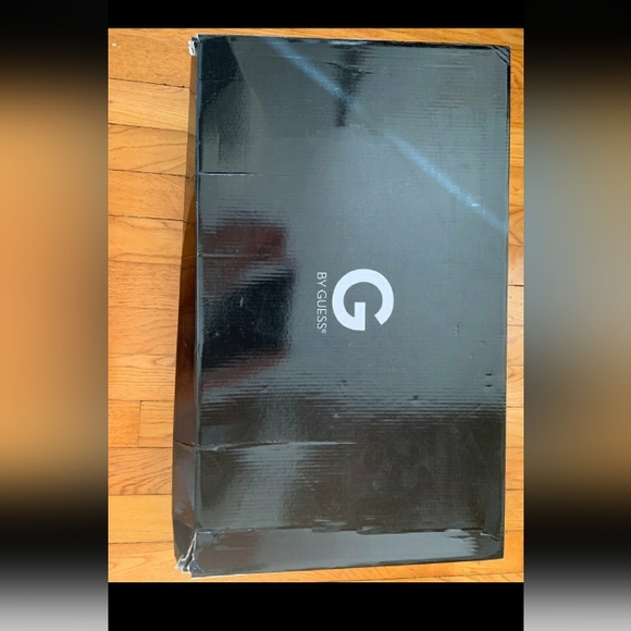 G GUESS mid calf boot - Picture 5 of 6